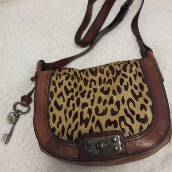 Vintage Fossil crossbody/ shoulder purse - Picture 2 of 7